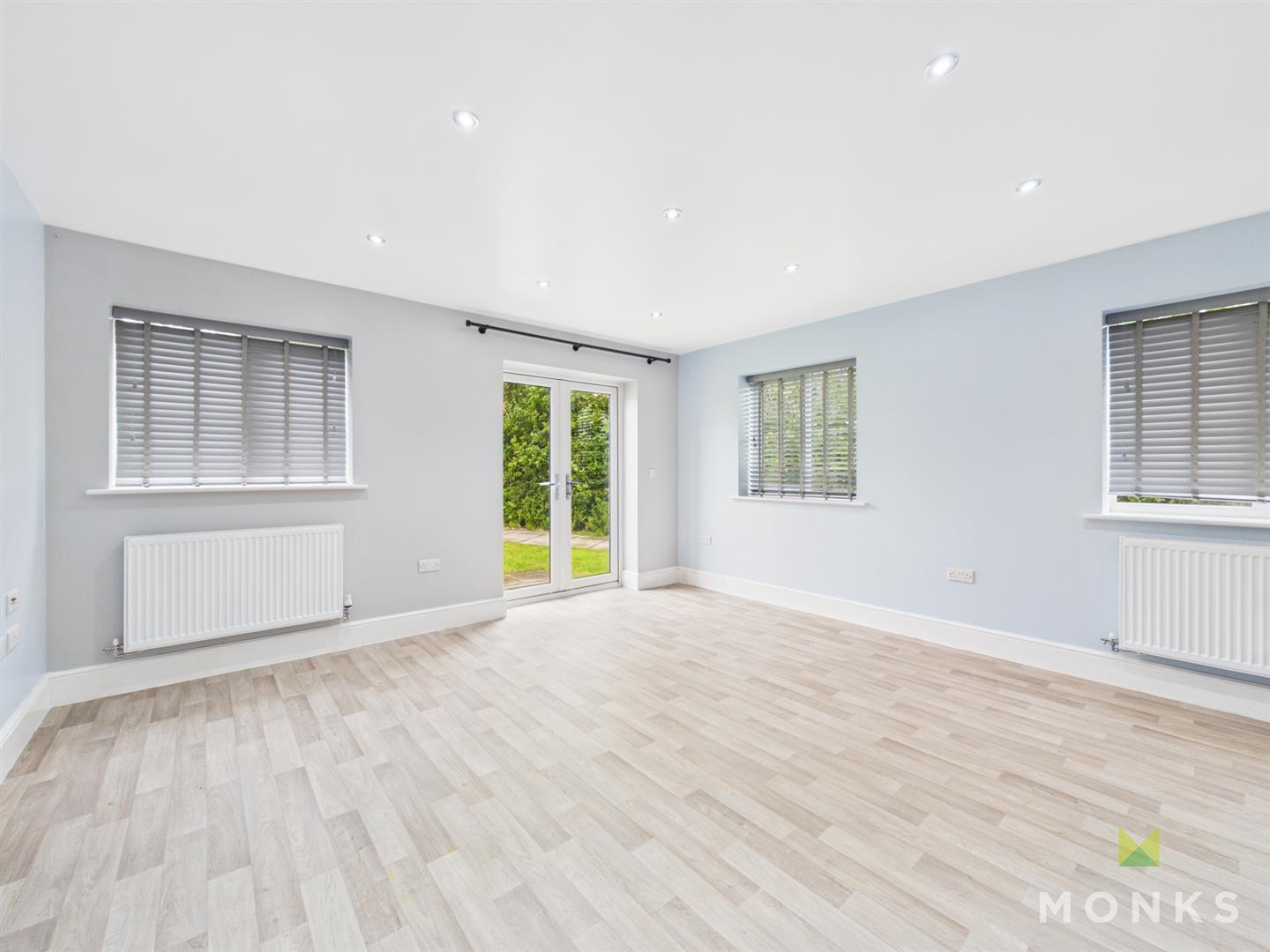11 Lovett Place, Oswestry, SY11 3QS For Sale